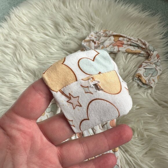 Sweet P Baby Co Mickey zippy size 6-12 months // 3707 - Picture 3 of 3